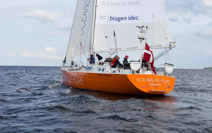sailing01.jpg